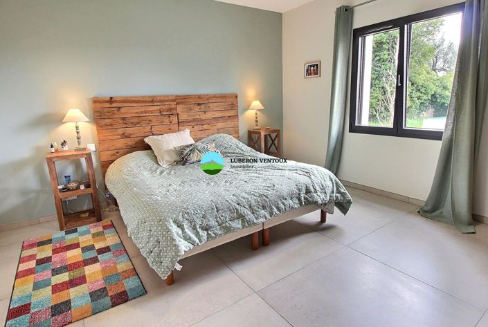 Image No.9-3 Bed House for sale