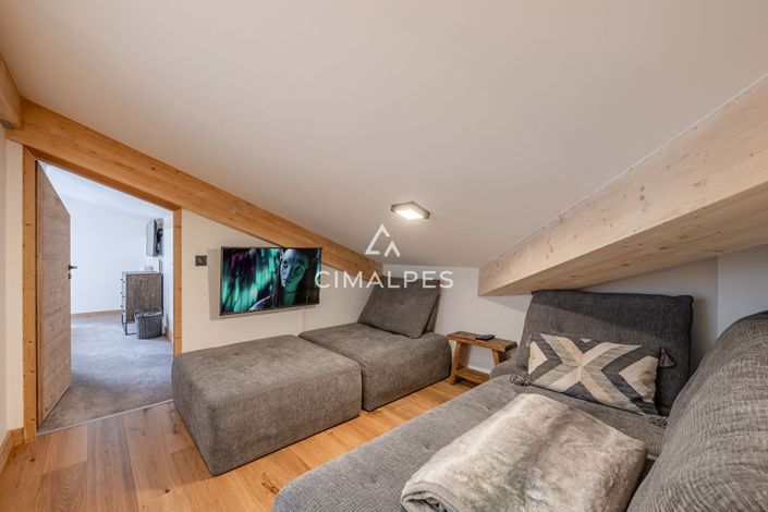 Image No.12-3 Bed Apartment for sale