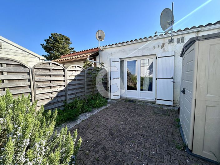 Image No.5-1 Bed House for sale