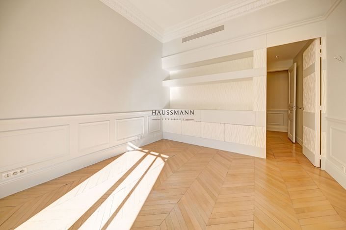 Image No.13-3 Bed Apartment for sale