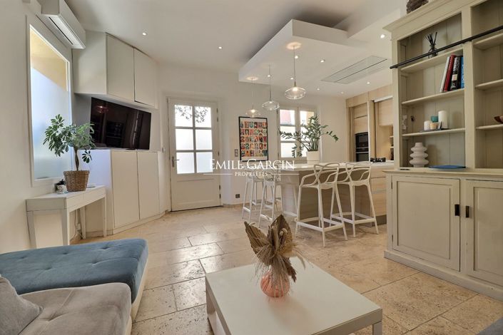 Image No.2-3 Bed House for sale