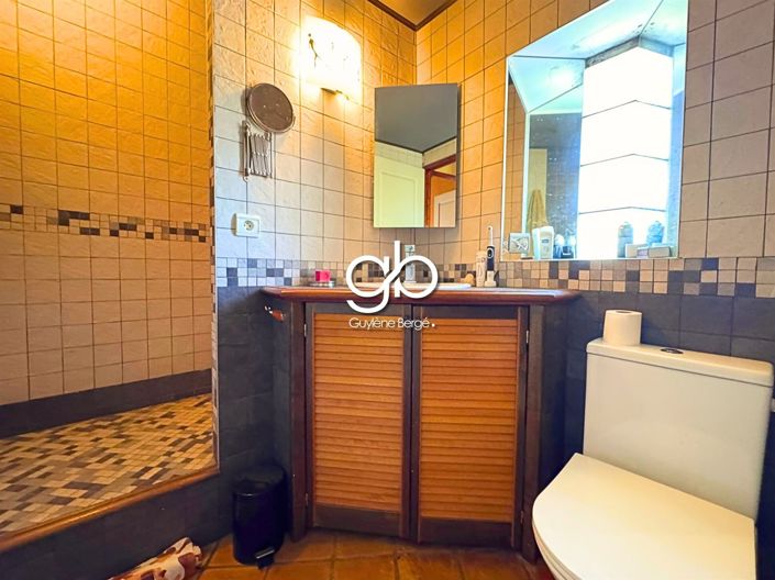 Image No.19-4 Bed House for sale