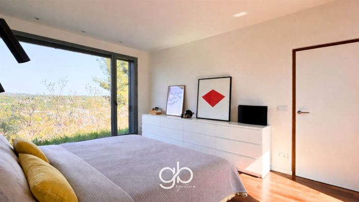 Image No.14-5 Bed House for sale