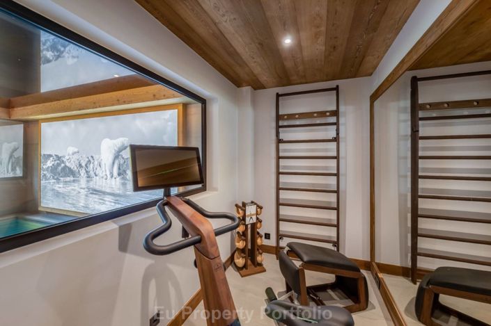 Image No.10-6 Bed House for sale