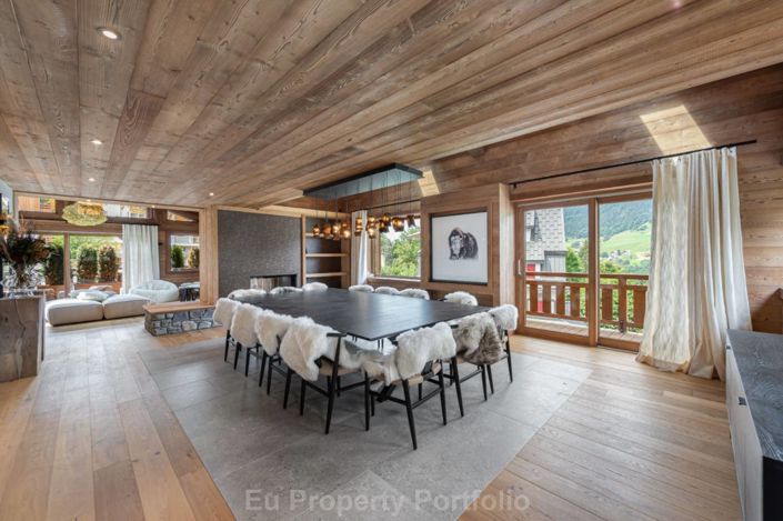 Image No.2-6 Bed House for sale