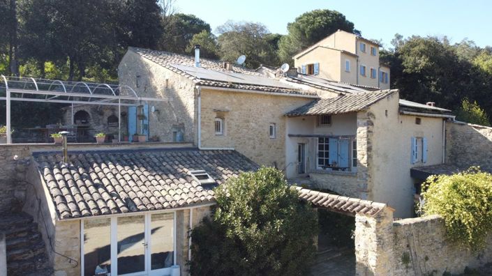 Image No.2-8 Bed House for sale