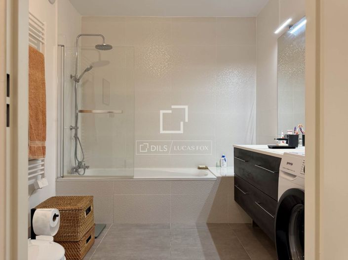 Image No.21-3 Bed Apartment for sale