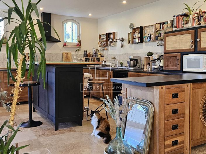 Image No.10-4 Bed House for sale