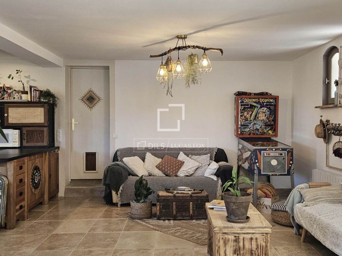 Image No.11-4 Bed House for sale