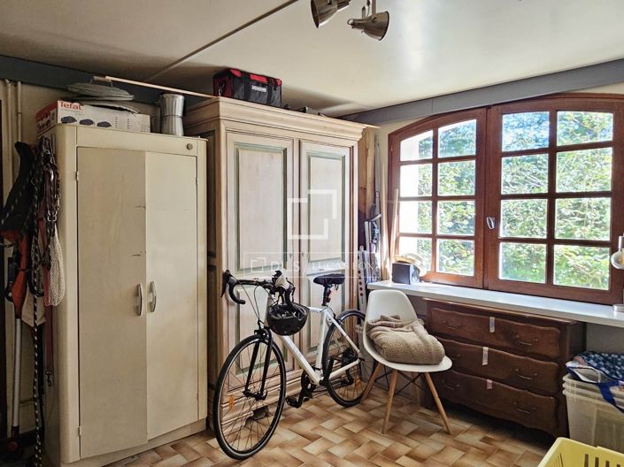 Image No.26-4 Bed House for sale