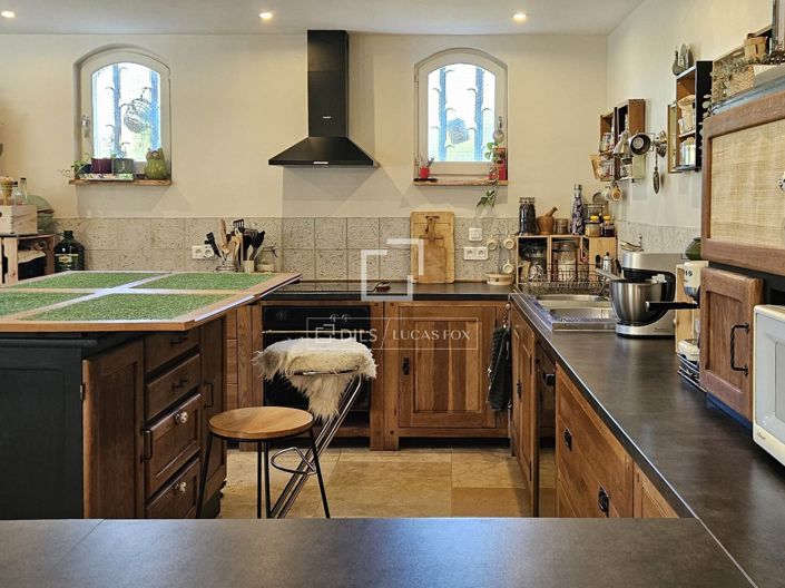 Image No.7-4 Bed House for sale