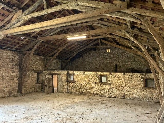 Image No.21-Maison de 2 chambres à vendre à Lendou-en-Quercy