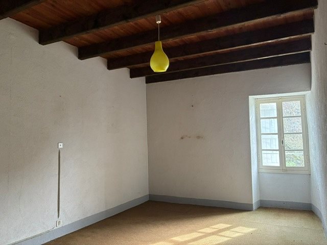 Image No.7-Maison de 2 chambres à vendre à Lendou-en-Quercy