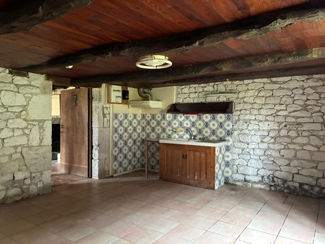 Image No.9-Maison de 2 chambres à vendre à Lendou-en-Quercy