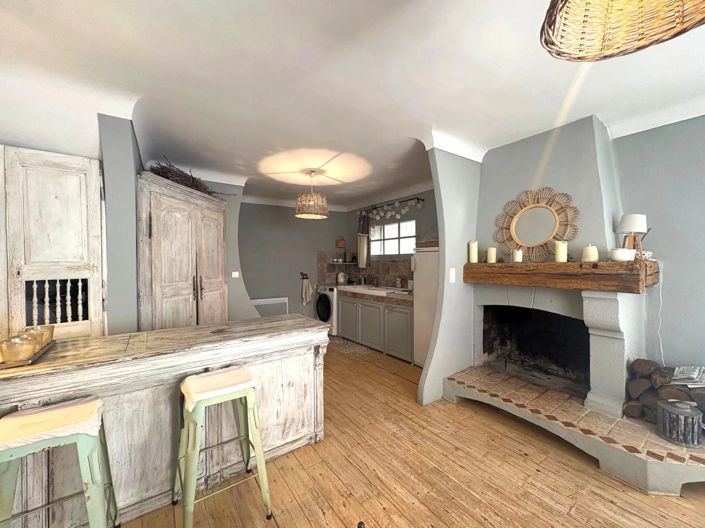 Image No.4-2 Bed House for sale