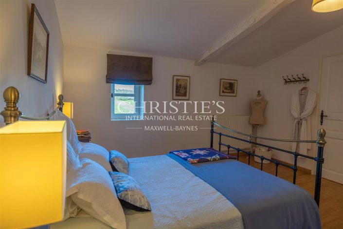 Image No.16-9 Bed House for sale