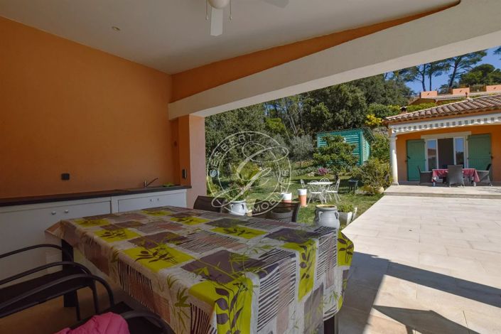 Image No.27-3 Bed House for sale