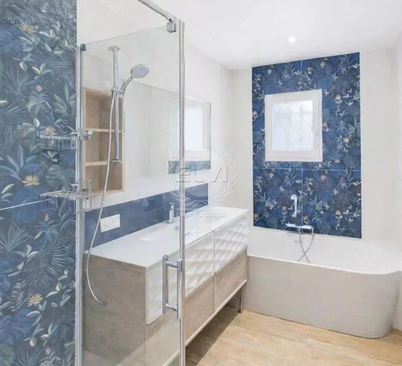 Image No.7-3 Bed House for sale