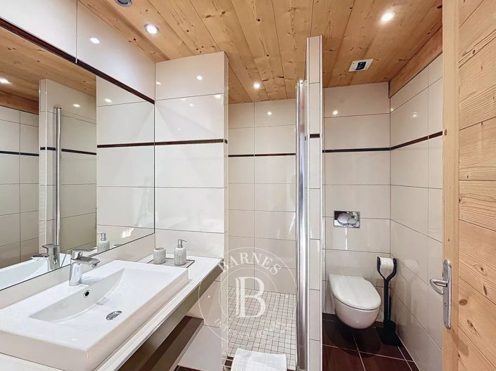 Image No.19-4 Bed Apartment for sale