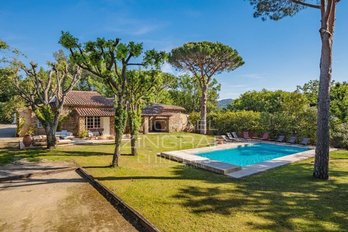 Image No.3-5 Bed House for sale