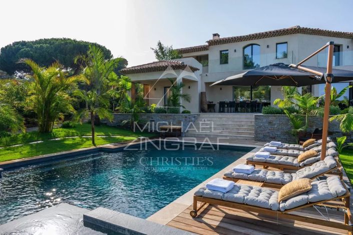 Image No.2-5 Bed House for sale