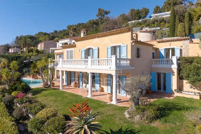 Image No.2-Maison de 4 chambres à vendre à Cannes