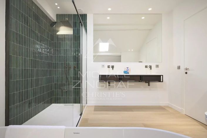 Image No.12-3 Bed Apartment for sale