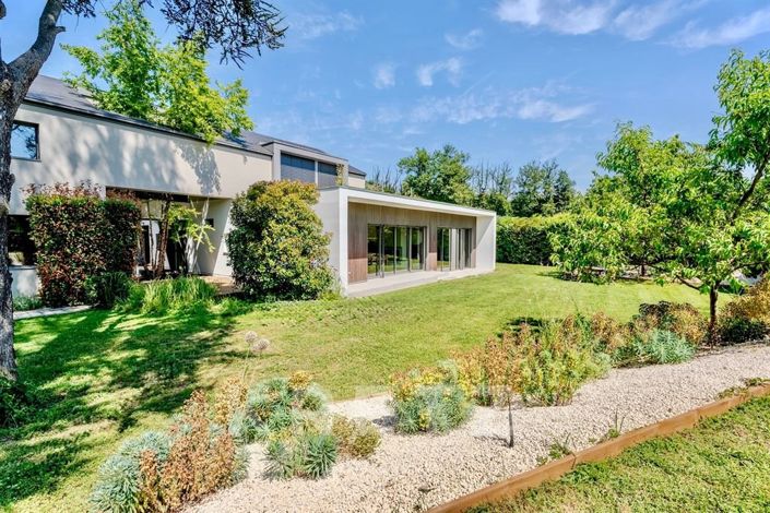 Image No.2-Propriété de 6 chambres à vendre à Charbonnières-les-Bains