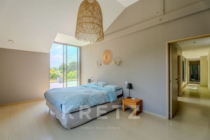 Image No.9-Propriété de 6 chambres à vendre à Charbonnières-les-Bains