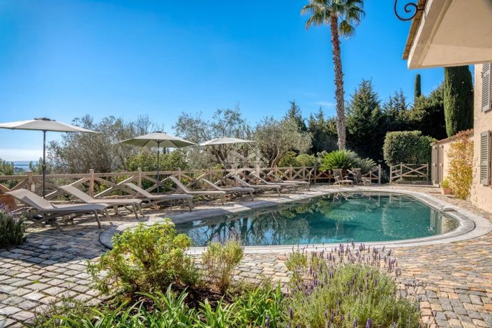 Image No.4-4 Bed House for sale