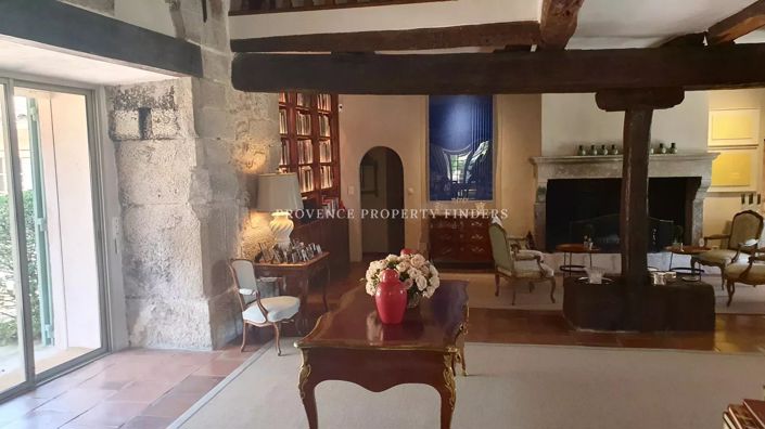 Image No.4-5 Bed House for sale