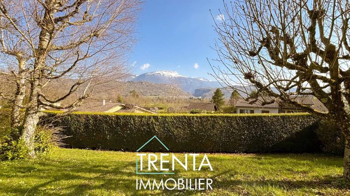 Image No.2-4 Bed House for sale