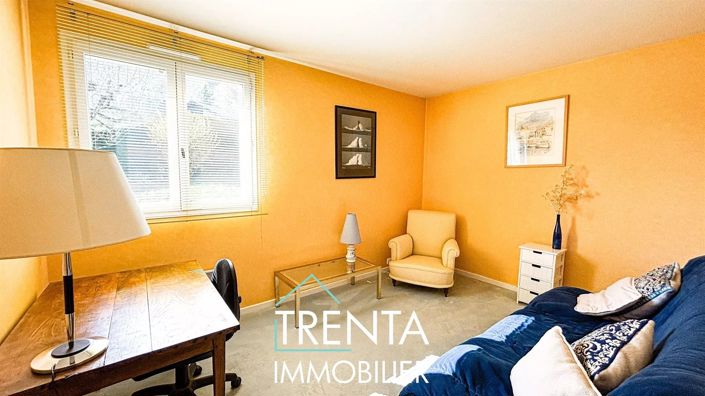 Image No.8-4 Bed House for sale