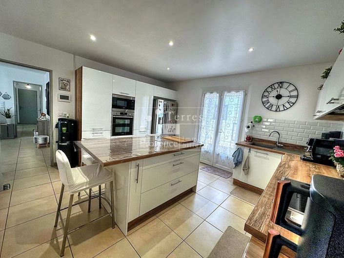 Image No.7-Maison de 3 chambres à vendre à Villecroze