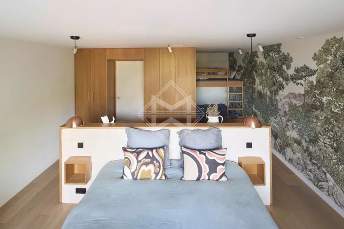 Image No.10-6 Bed House for sale