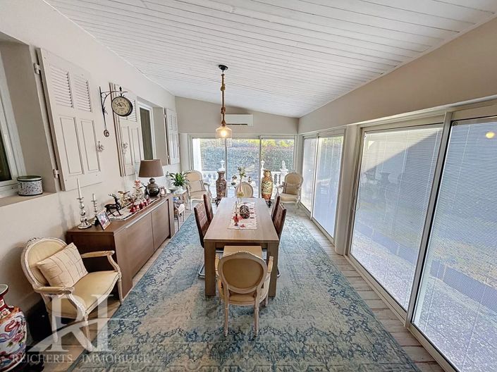 Image No.10-3 Bed House for sale