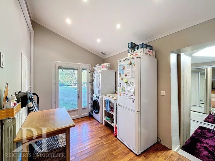 Image No.19-3 Bed House for sale