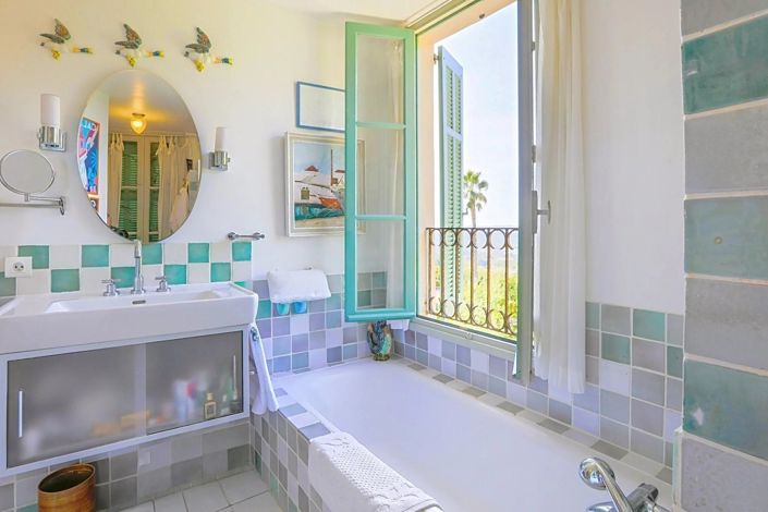 Image No.13-3 Bed House for sale