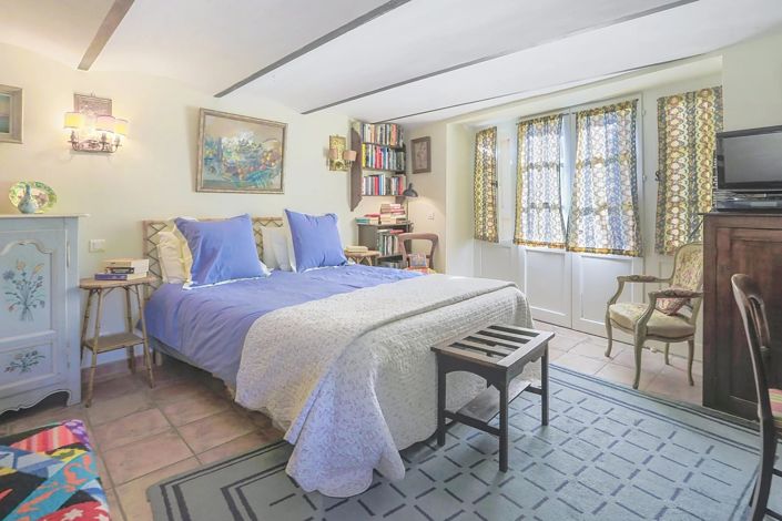 Image No.16-3 Bed House for sale