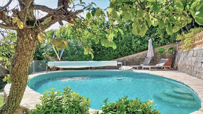 Image No.17-3 Bed House for sale