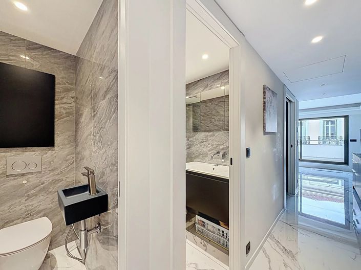 Image No.10-1 Bed Apartment for sale