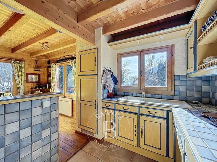 Image No.11-4 Bed House for sale