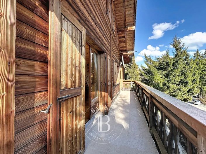 Image No.14-4 Bed House for sale