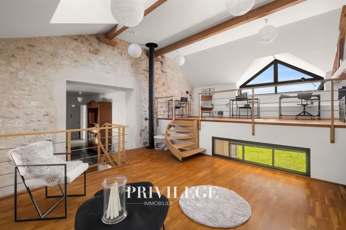 Image No.12-5 Bed House for sale