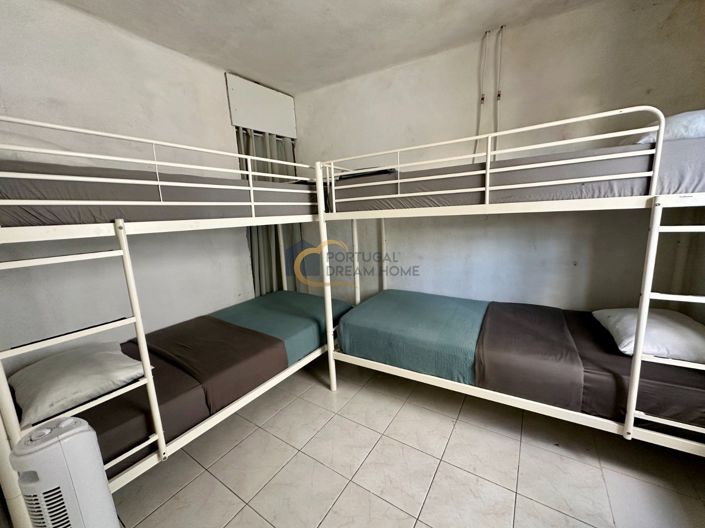 Image No.12-8 Bed House for sale