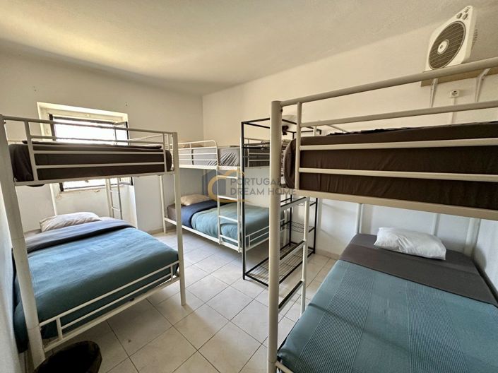 Image No.15-8 Bed House for sale