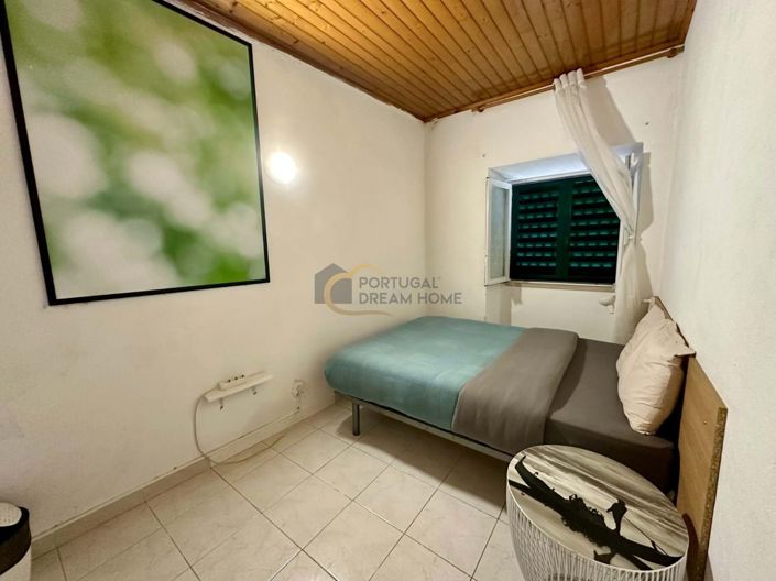 Image No.7-8 Bed House for sale