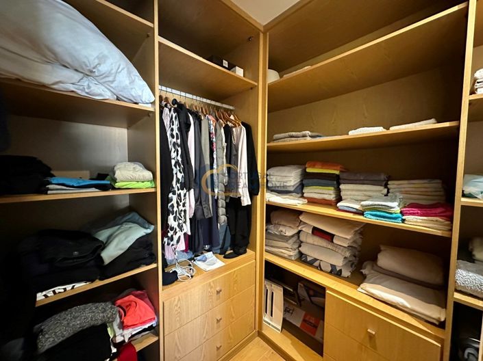 Image No.18-3 Bed House for sale