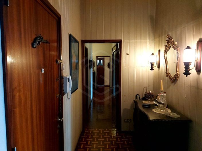 Image No.19-5 Bed Apartment for sale