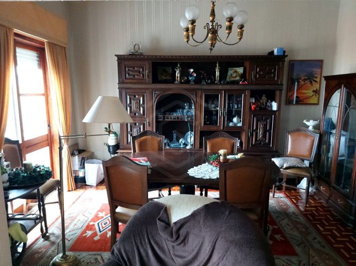 Image No.21-5 Bed Apartment for sale